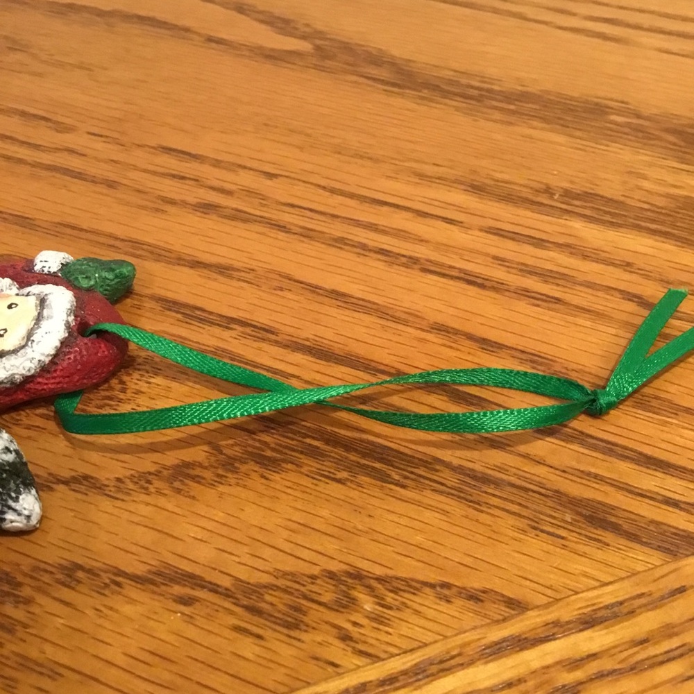 Santa Claus Hand Painted Ornament - Picture 8 of 8